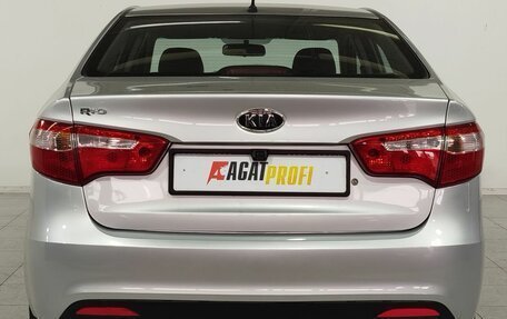 KIA Rio III рестайлинг, 2011 год, 850 000 рублей, 6 фотография