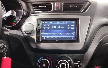 KIA Rio III рестайлинг, 2011 год, 850 000 рублей, 16 фотография