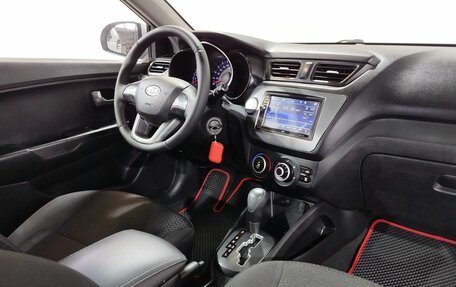 KIA Rio III рестайлинг, 2011 год, 850 000 рублей, 14 фотография