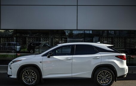 Lexus RX IV рестайлинг, 2017 год, 3 800 000 рублей, 8 фотография