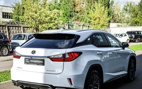 Lexus RX IV рестайлинг, 2017 год, 3 800 000 рублей, 14 фотография