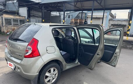 Renault Sandero I, 2014 год, 600 000 рублей, 10 фотография