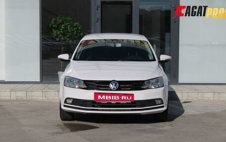 Volkswagen Jetta VI, 2015 год, 915 000 рублей, 2 фотография