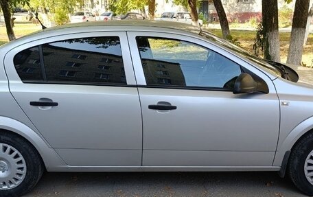 Opel Astra H, 2011 год, 600 000 рублей, 3 фотография