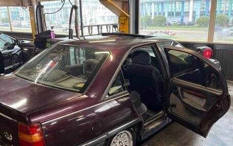 Opel Omega A, 1992 год, 145 000 рублей, 3 фотография