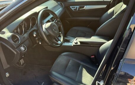 Mercedes-Benz C-Класс, 2013 год, 3 500 000 рублей, 6 фотография