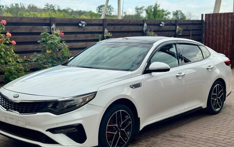 KIA Optima IV, 2019 год, 2 400 000 рублей, 3 фотография