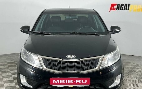 KIA Rio III рестайлинг, 2013 год, 840 000 рублей, 2 фотография