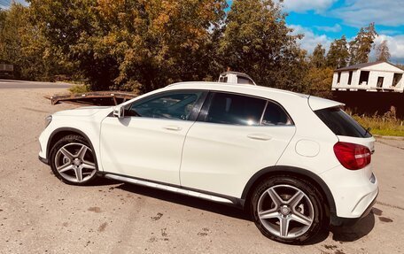 Mercedes-Benz GLA, 2015 год, 2 000 000 рублей, 20 фотография