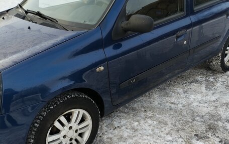 Renault Symbol I, 2005 год, 350 000 рублей, 3 фотография