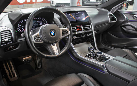 BMW 8 серия, 2019 год, 7 498 000 рублей, 16 фотография
