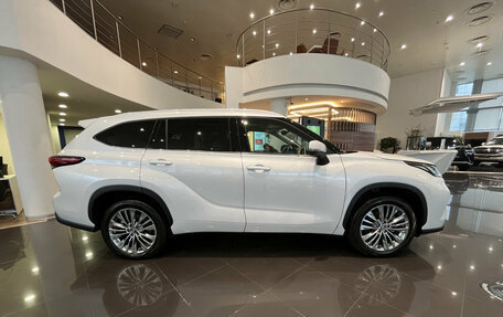 Toyota Highlander, 2025 год, 5 774 000 рублей, 5 фотография