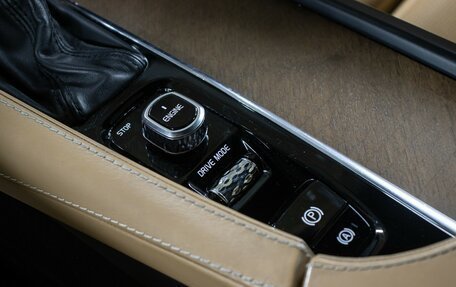 Volvo XC90 II рестайлинг, 2016 год, 3 498 000 рублей, 18 фотография