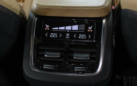 Volvo XC90 II рестайлинг, 2016 год, 3 498 000 рублей, 24 фотография