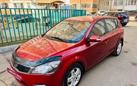 KIA cee'd I рестайлинг, 2010 год, 745 000 рублей, 2 фотография