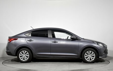 Hyundai Solaris II рестайлинг, 2021 год, 980 000 рублей, 4 фотография