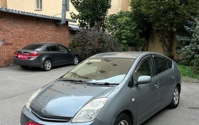 Toyota Prius, 2004 год, 395 000 рублей, 1 фотография