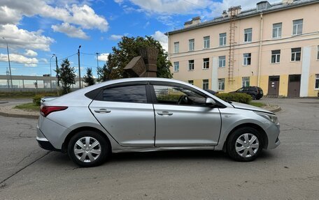Hyundai Solaris II рестайлинг, 2017 год, 620 000 рублей, 8 фотография