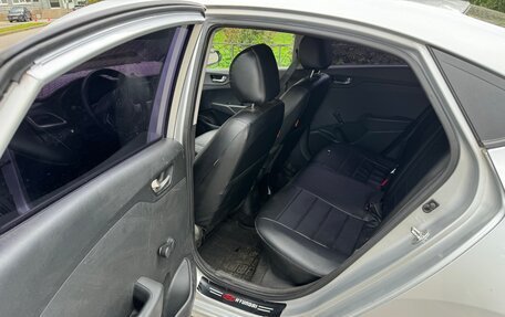 Hyundai Solaris II рестайлинг, 2017 год, 620 000 рублей, 11 фотография