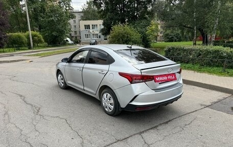 Hyundai Solaris II рестайлинг, 2017 год, 620 000 рублей, 5 фотография