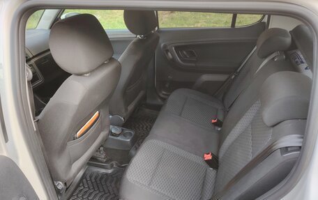 Skoda Fabia II, 2011 год, 744 000 рублей, 5 фотография