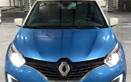 Renault Kaptur I рестайлинг, 2017 год, 1 400 000 рублей, 2 фотография