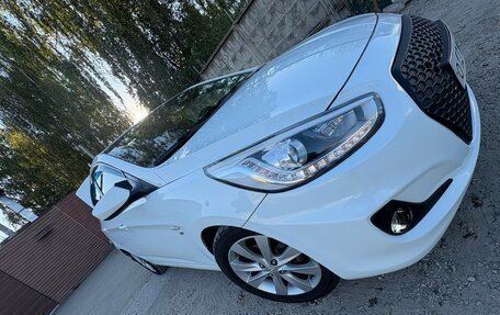Hyundai Solaris II рестайлинг, 2013 год, 850 000 рублей, 7 фотография