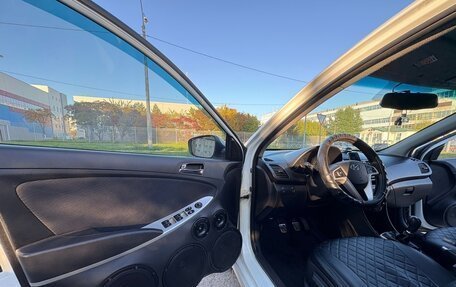 Hyundai Solaris II рестайлинг, 2013 год, 850 000 рублей, 9 фотография