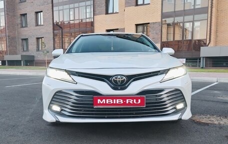 Toyota Camry, 2018 год, 3 030 000 рублей, 1 фотография