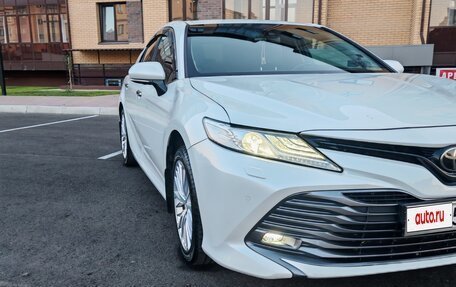Toyota Camry, 2018 год, 3 030 000 рублей, 2 фотография