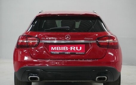 Mercedes-Benz GLA, 2019 год, 2 500 000 рублей, 6 фотография