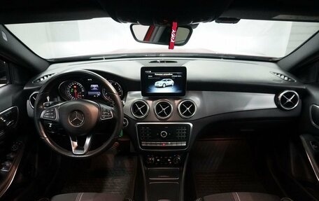 Mercedes-Benz GLA, 2019 год, 2 500 000 рублей, 17 фотография