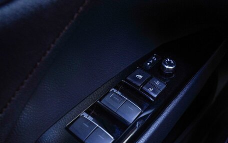 Toyota Camry, 2023 год, 3 550 000 рублей, 19 фотография
