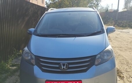 Honda Freed I, 2008 год, 1 120 000 рублей, 1 фотография