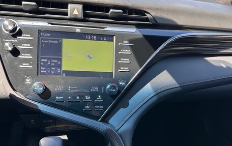Toyota Camry, 2019 год, 2 700 000 рублей, 6 фотография