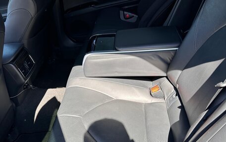Toyota Camry, 2019 год, 2 700 000 рублей, 10 фотография