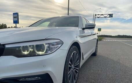 BMW 5 серия, 2017 год, 3 300 000 рублей, 4 фотография