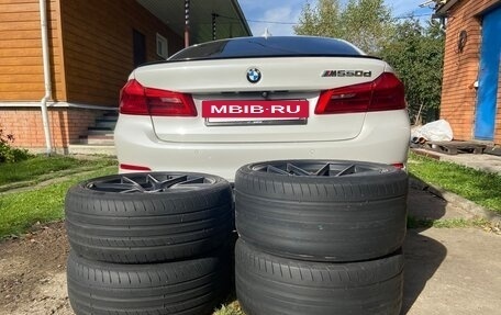 BMW 5 серия, 2017 год, 3 300 000 рублей, 39 фотография