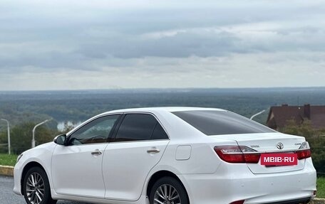 Toyota Camry, 2016 год, 1 960 000 рублей, 8 фотография