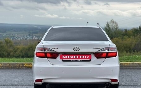 Toyota Camry, 2016 год, 1 960 000 рублей, 10 фотография