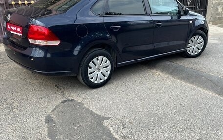 Volkswagen Polo VI (EU Market), 2012 год, 530 000 рублей, 1 фотография