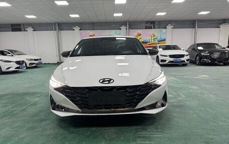Hyundai Elantra, 2022 год, 1 212 000 рублей, 2 фотография