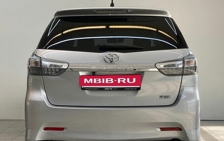 Toyota Wish II, 2013 год, 1 390 000 рублей, 7 фотография