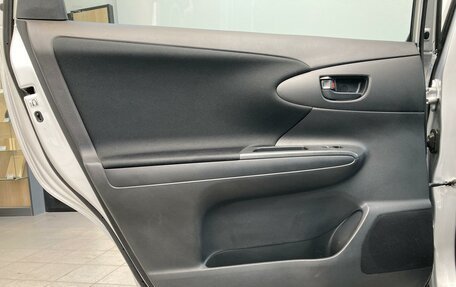 Toyota Wish II, 2013 год, 1 390 000 рублей, 20 фотография