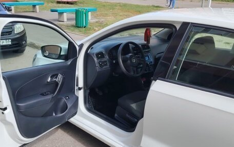 Volkswagen Polo VI (EU Market), 2014 год, 870 000 рублей, 4 фотография