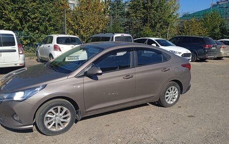 Hyundai Solaris II рестайлинг, 2022 год, 1 450 000 рублей, 3 фотография