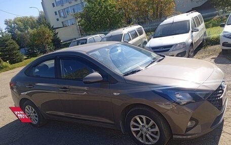 Hyundai Solaris II рестайлинг, 2022 год, 1 450 000 рублей, 4 фотография