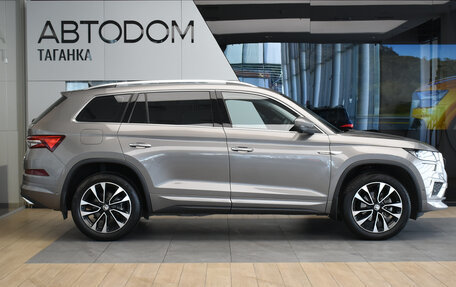 Skoda Kodiaq I, 2023 год, 3 975 000 рублей, 4 фотография