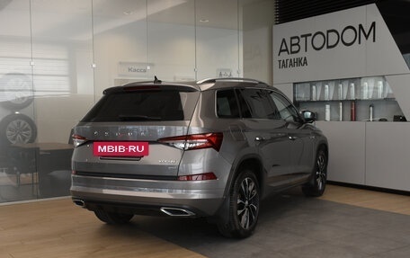 Skoda Kodiaq I, 2023 год, 3 975 000 рублей, 7 фотография