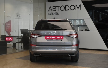 Skoda Kodiaq I, 2023 год, 3 975 000 рублей, 6 фотография